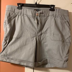 EUC Lee shorts